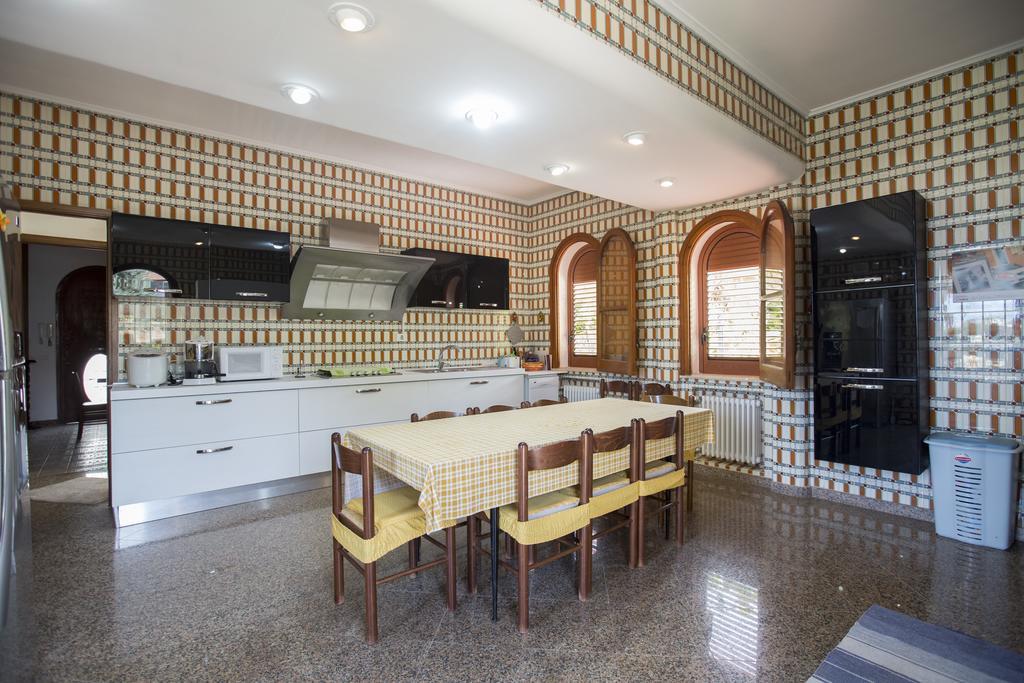 Villa Silvia กาสเตลดัชเชีย ภายนอก รูปภาพ