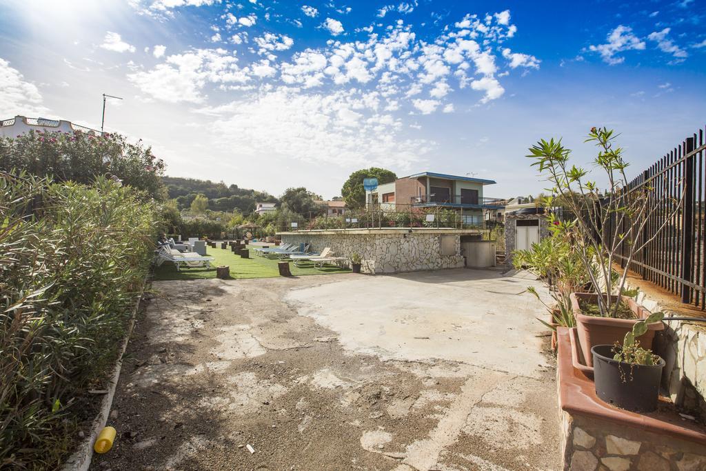 Villa Silvia กาสเตลดัชเชีย ภายนอก รูปภาพ